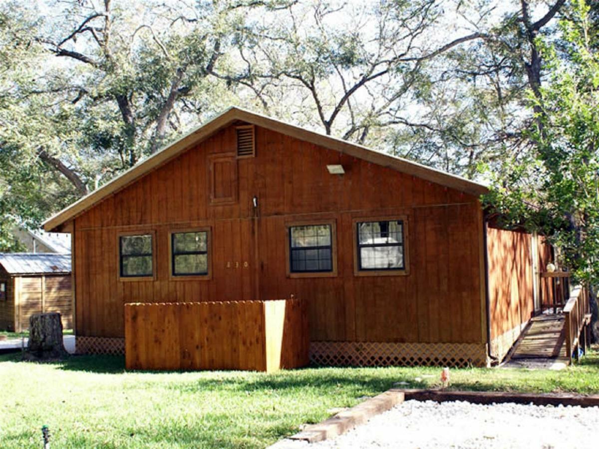 Rio Cancion on the Guadalupe - Cabin #1 Villa Second Crossing Exterior foto